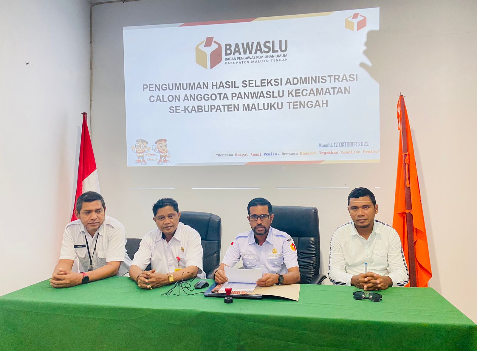 Pengumuman Hasil Seleksi Administrasi Calon Anggota Panwaslu Kecamatan Se-Kab. Maluku Tengah