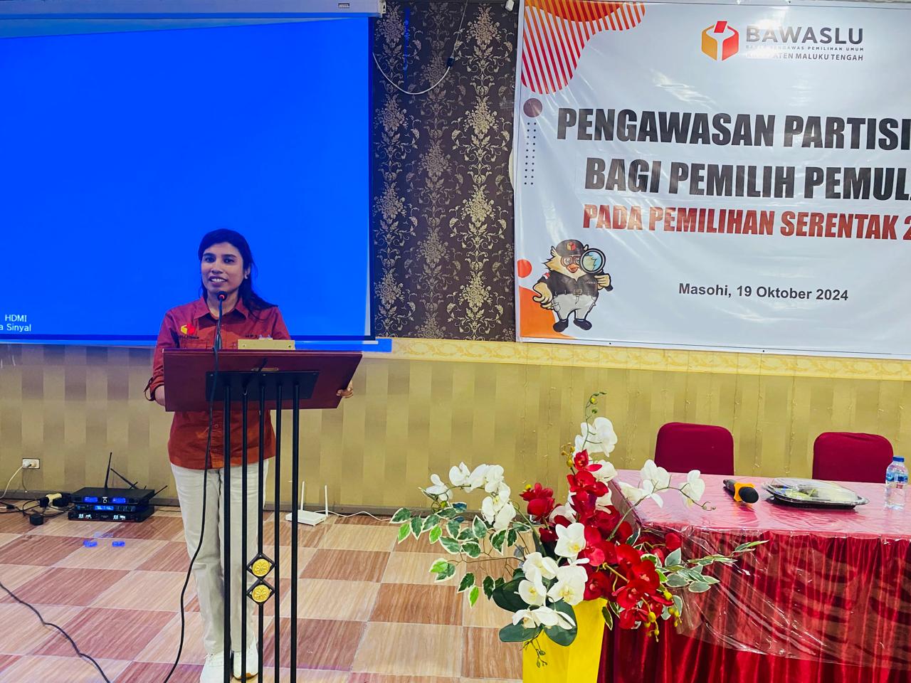 Roos Losia Kanikir Saat Membuka Kegiatan